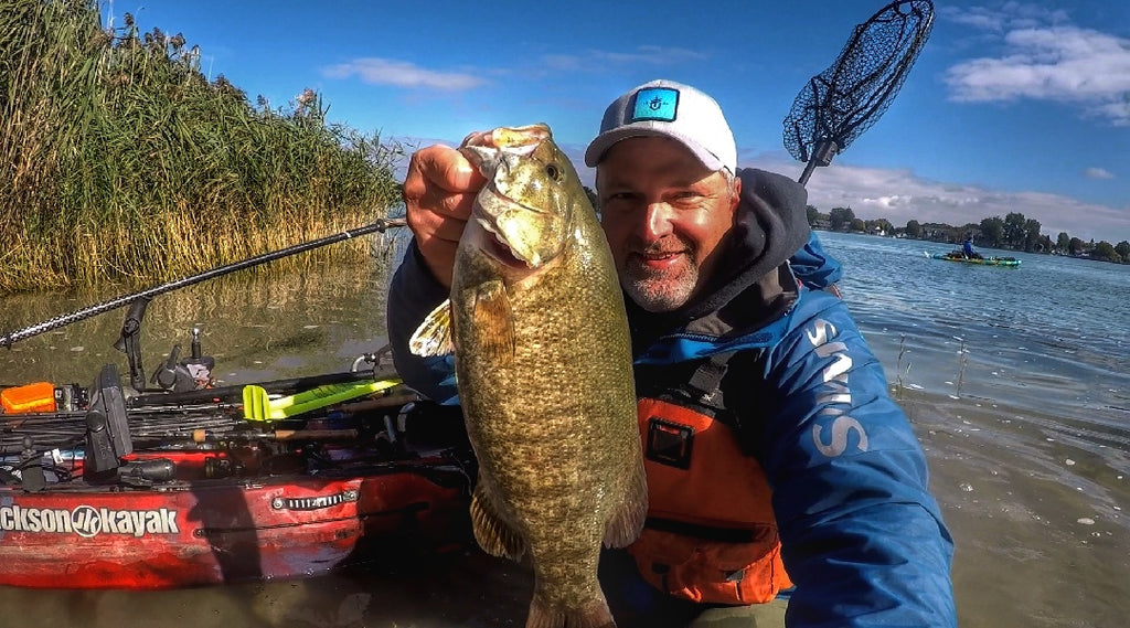 Kayak Bass Fishing - Just the Tip - LANDING FISH IN A KAYAK 